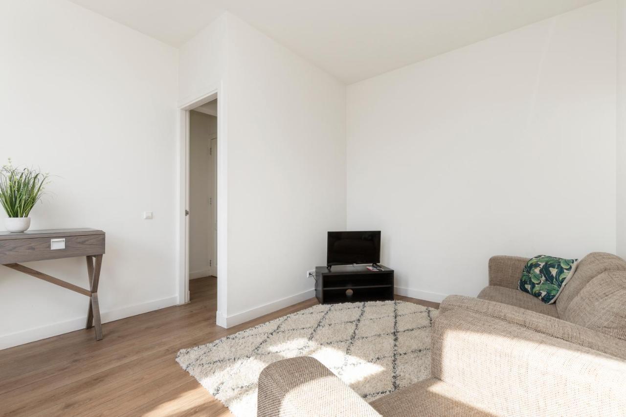 City Center Apartment For A Group Of 4 In Amsterdam - Apt 2 Dış mekan fotoğraf