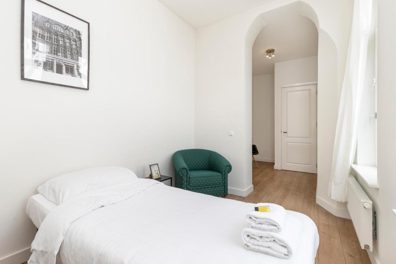 City Center Apartment For A Group Of 4 In Amsterdam - Apt 2 Dış mekan fotoğraf