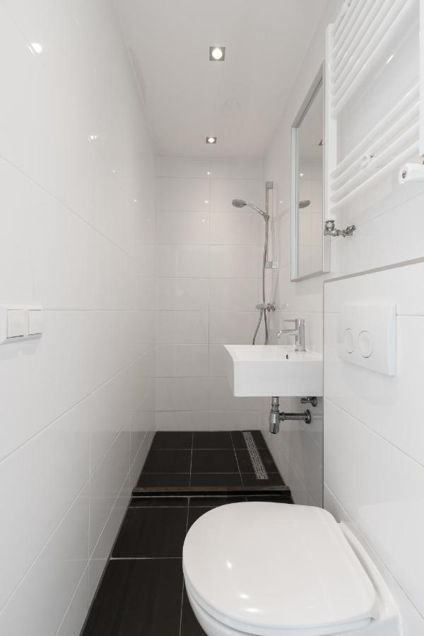 City Center Apartment For A Group Of 4 In Amsterdam - Apt 2 Dış mekan fotoğraf